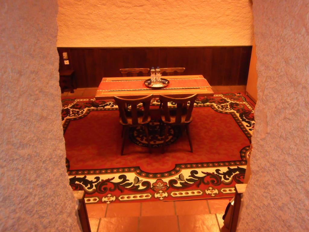 Casa Job - Gasthaus - Sauna, Whirlpool - Trun Bagian luar foto